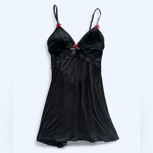 La Senza Women’s Black Lace Bow Detail Goth Grunge Lingerie Nightgown Medium